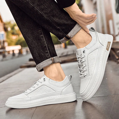 Men White Casual Sneakers Men Soft Sole Trend Running Sneakers Outdoor Slip On Thick Bottom Shoes Tenis Masculino