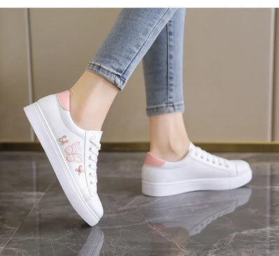 New Women's Sneakers Butterfly Embroidered Flats Women's Outdoor Running Vulcanized Shoes Breathable Women's Shoes Zapatos Mujer