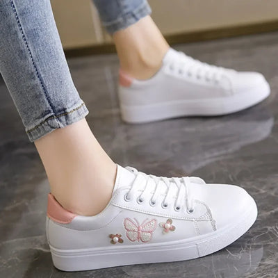 New Women's Sneakers Butterfly Embroidered Flats Women's Outdoor Running Vulcanized Shoes Breathable Women's Shoes Zapatos Mujer