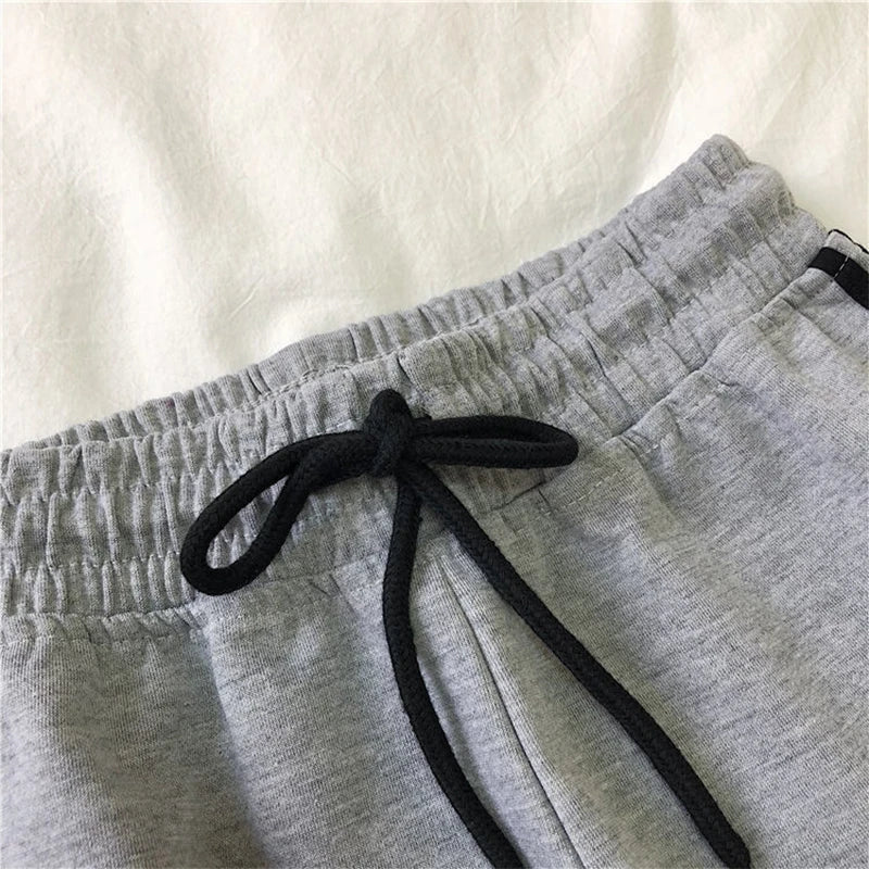 Summer High-Waisted Elastic Loose Sports And Casual Running Shorts For Women